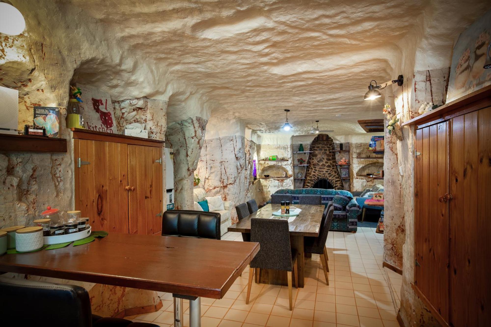 Di'S Dugouts Hotell Coober Pedy Eksteriør bilde