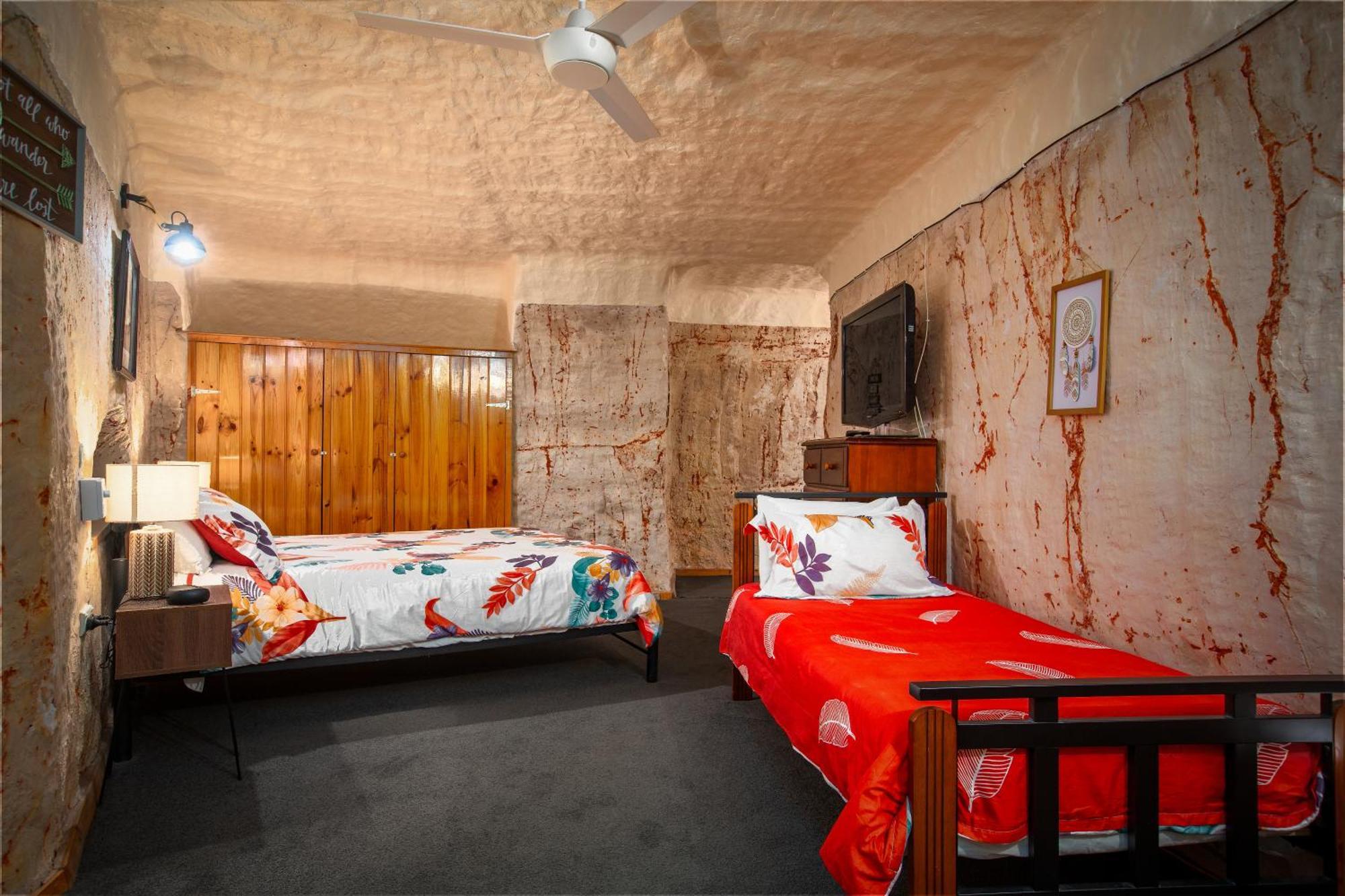 Di'S Dugouts Hotell Coober Pedy Eksteriør bilde