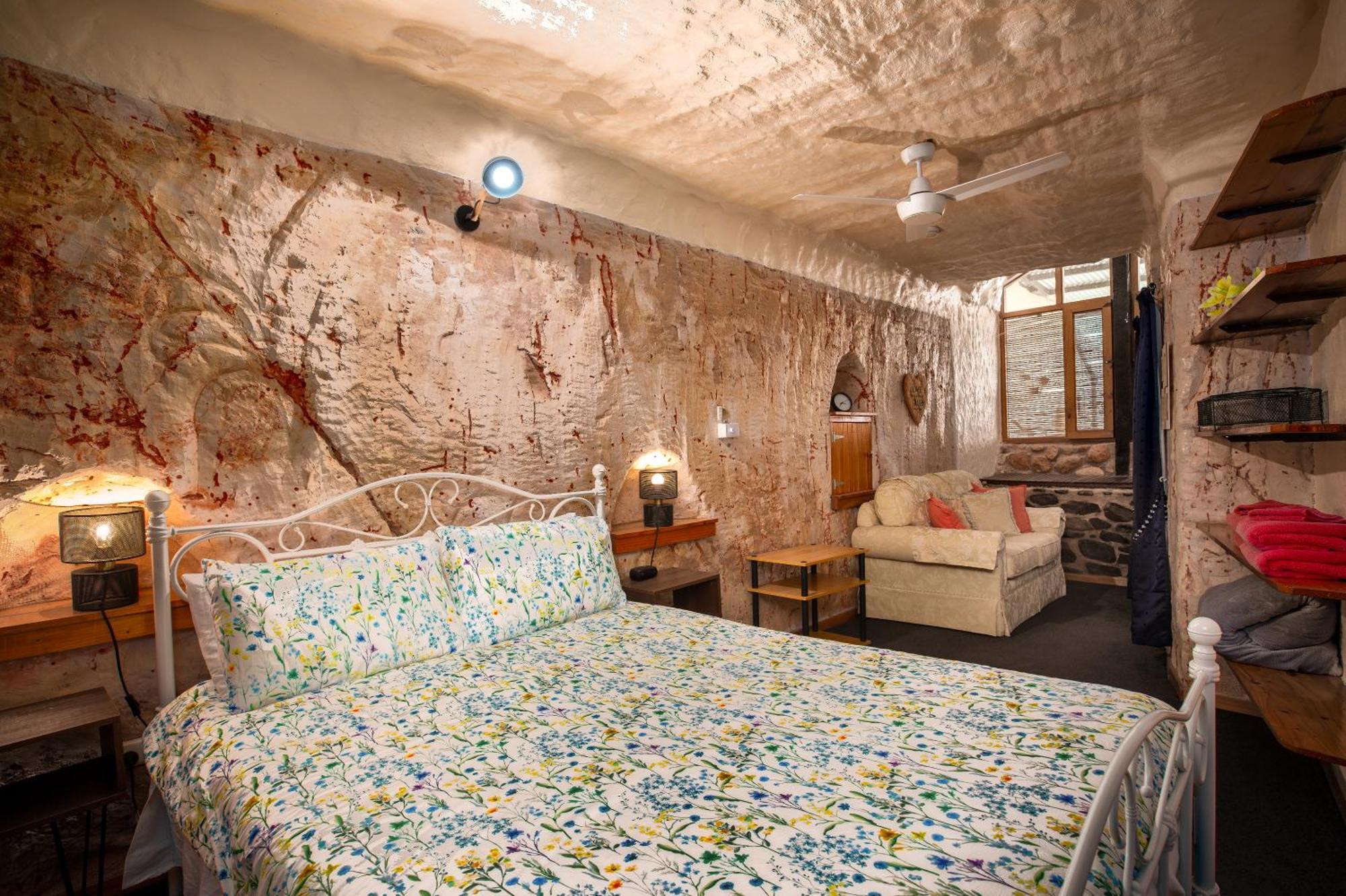 Di'S Dugouts Hotell Coober Pedy Eksteriør bilde