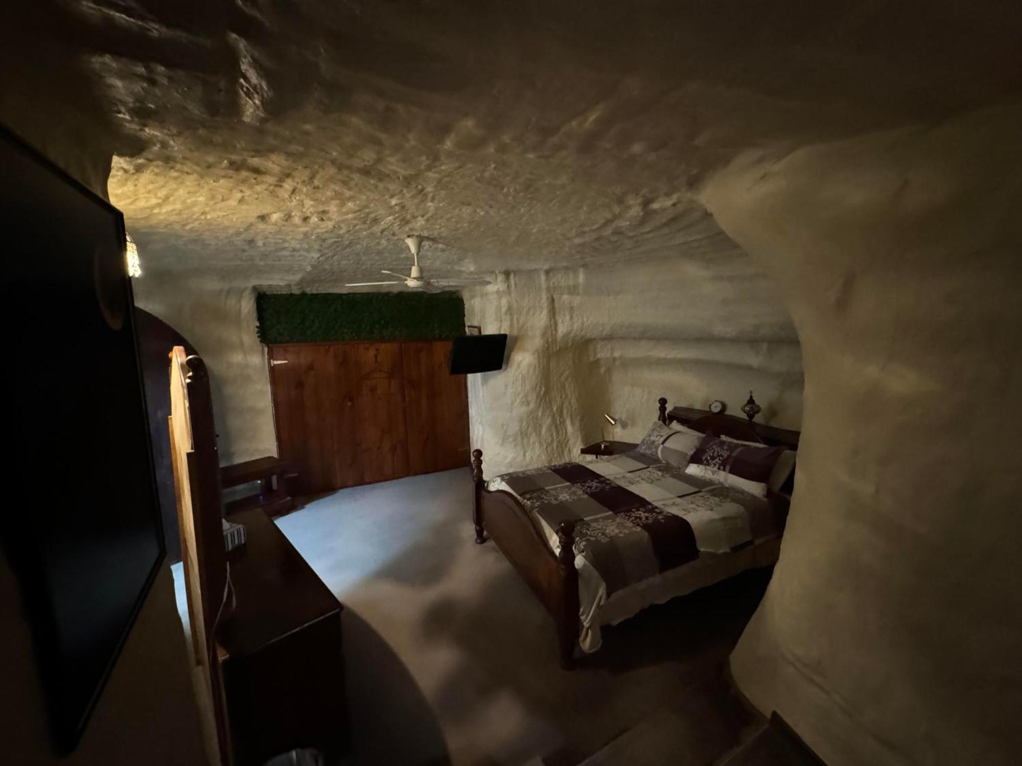 Di'S Dugouts Hotell Coober Pedy Eksteriør bilde